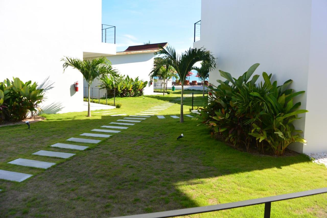 La Plage Resort & Beach Club Baan Tai Εξωτερικό φωτογραφία