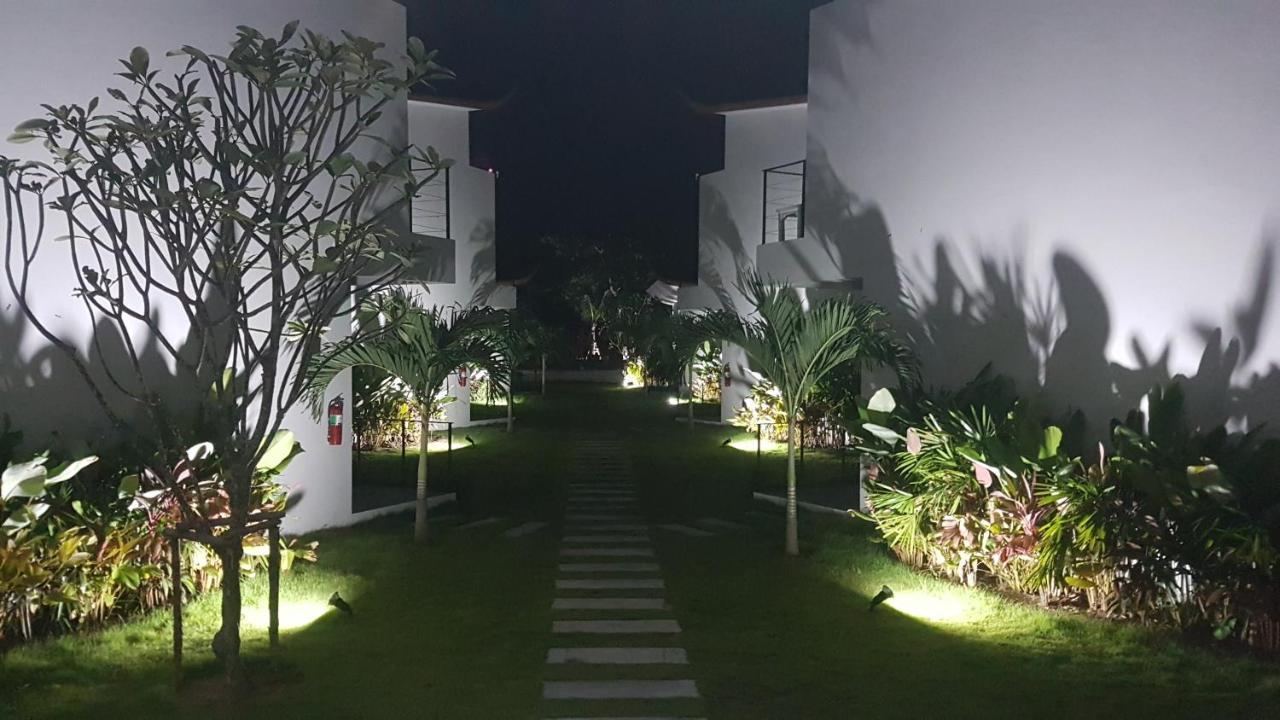 La Plage Resort & Beach Club Baan Tai Εξωτερικό φωτογραφία